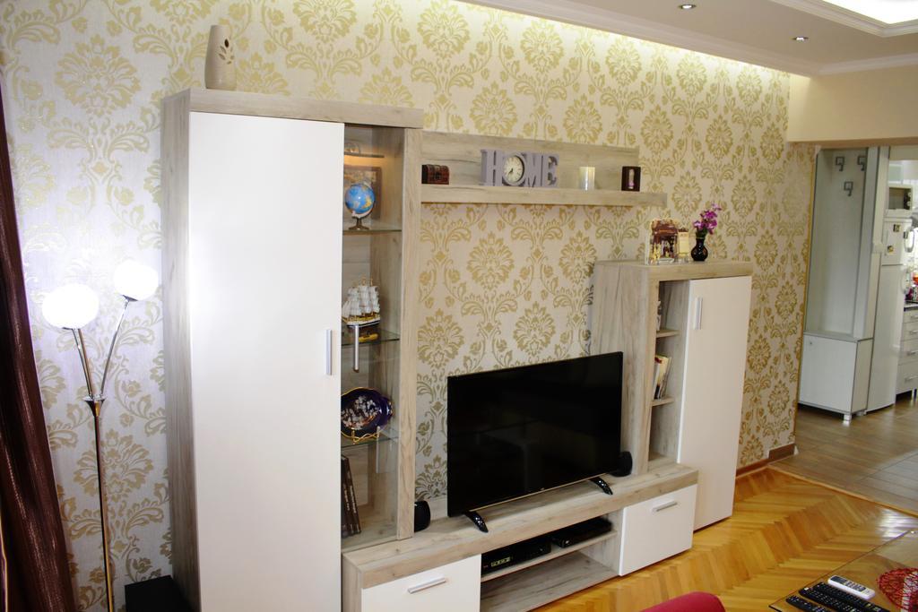 Kristi Lux Apartment Center Free Parking Fast Wifi Белград Екстериор снимка